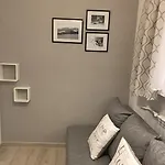 Melisa *